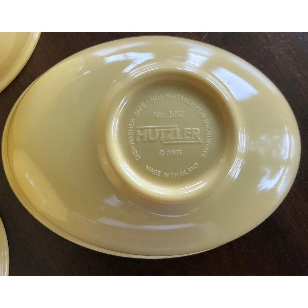 Hutzler Y2K Nesting Bowls Oval Melamine Yellow Set of 3 Retro Kitchen Small